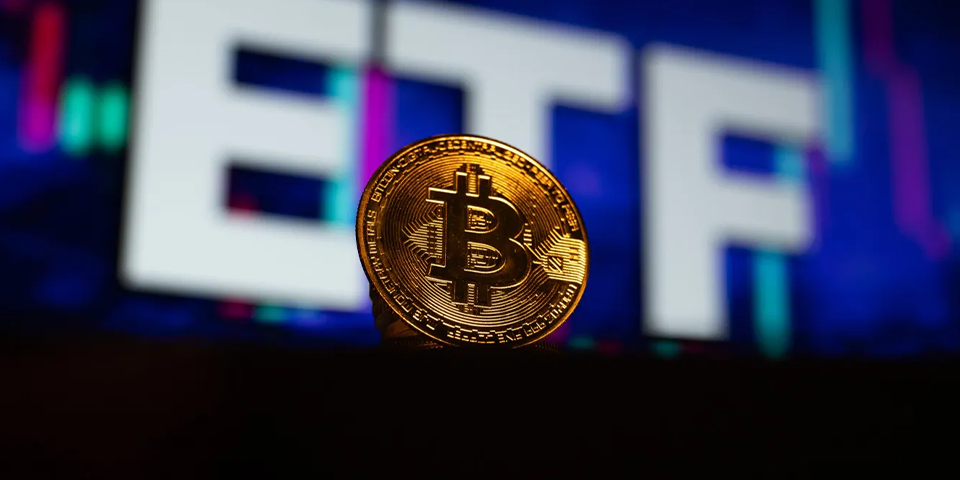 توزیع مالکیت بیتکوین: ETFها چگونه بازار را تغییر دادند؟